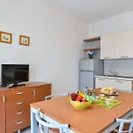 Stella D'oro Апартаменты Каорле